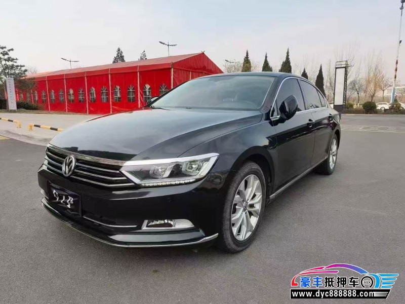 17年大众迈腾轿车抵押车出售