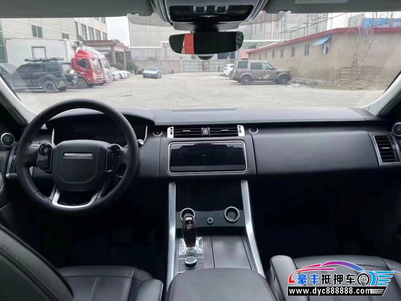 21年路虎揽胜运动版轿车抵押车出售