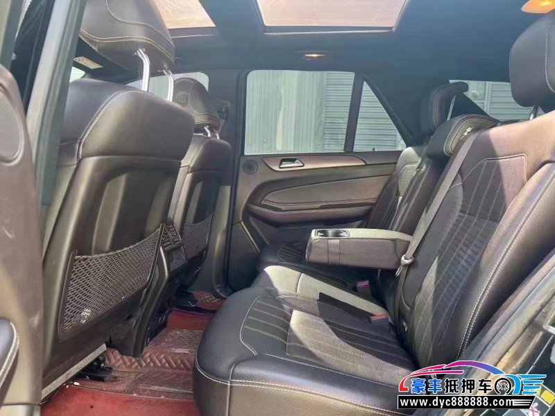 18年奔驰GLE轿车抵押车出售