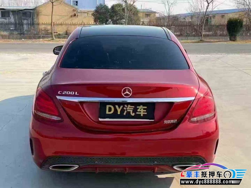 18年奔驰C轿车抵押车出售
