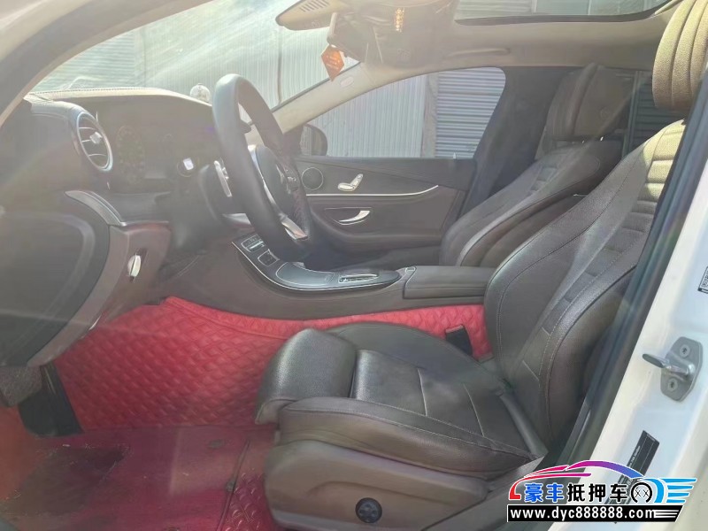 20年奔驰E轿车抵押车出售