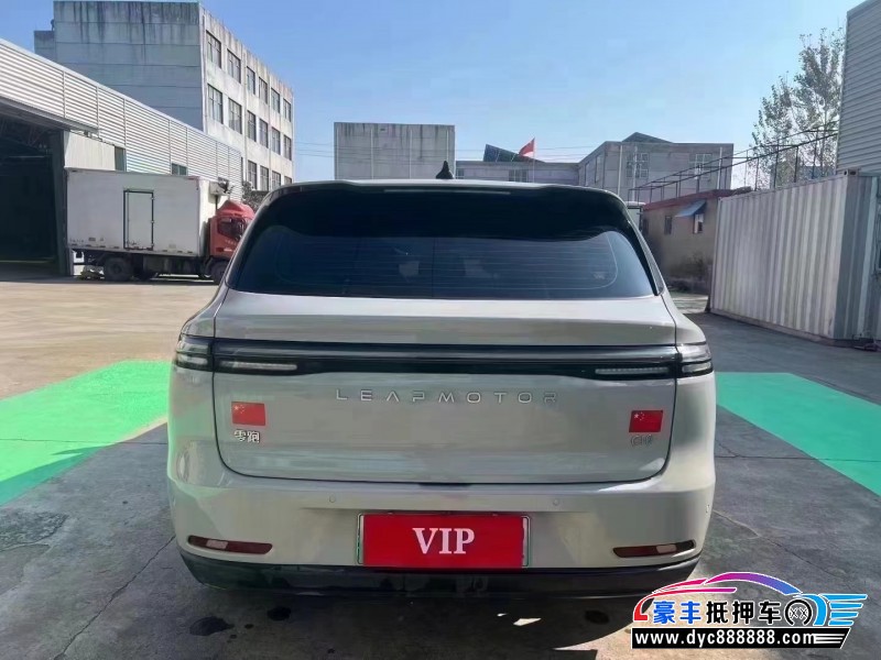 24年零跑C10轿车抵押车出售