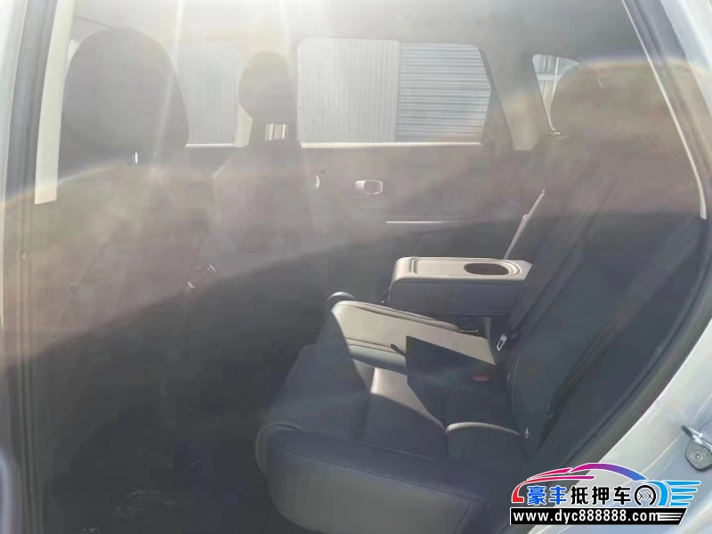 24年零跑C10轿车抵押车出售