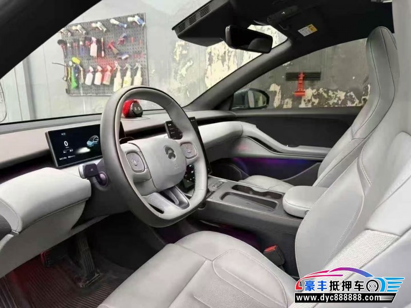 23年蔚来ET5轿车抵押车出售