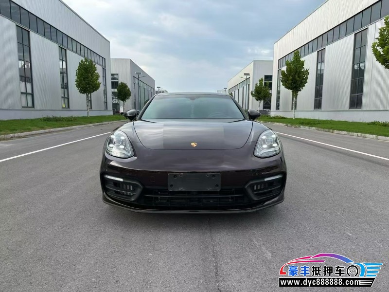 抵押车出售23年保时捷帕纳梅拉轿车