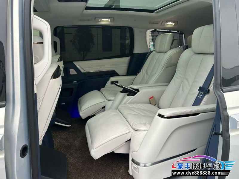 25年别克世纪轿车抵押车出售