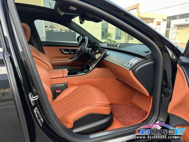 23年奔驰S轿车抵押车出售