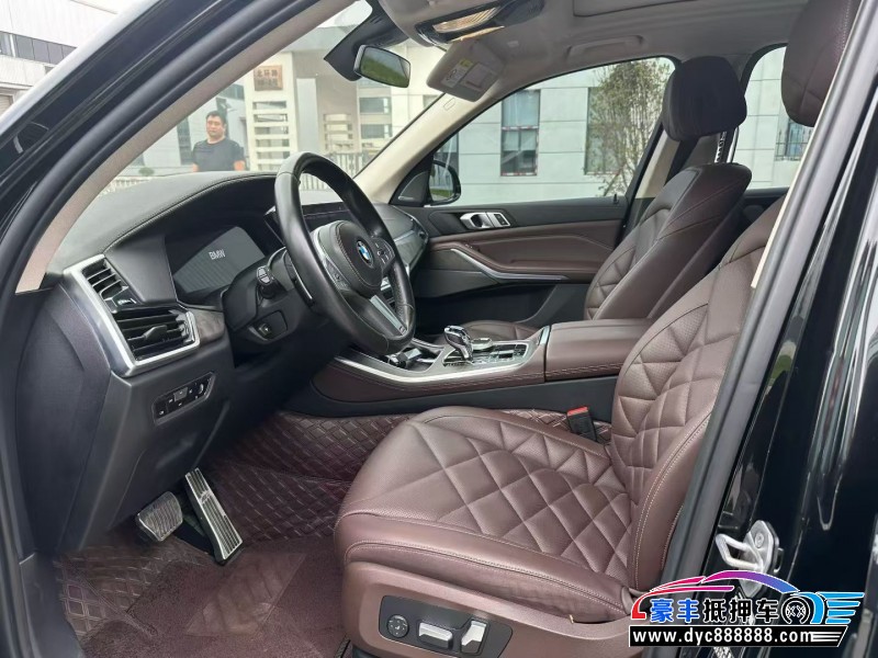 22年宝马X5轿车抵押车出售