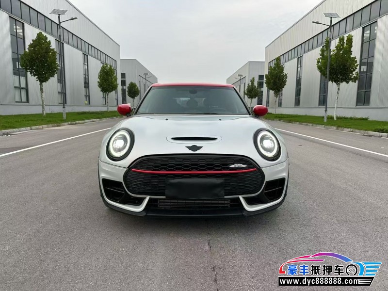 抵押车出售22年宝马MINI轿车