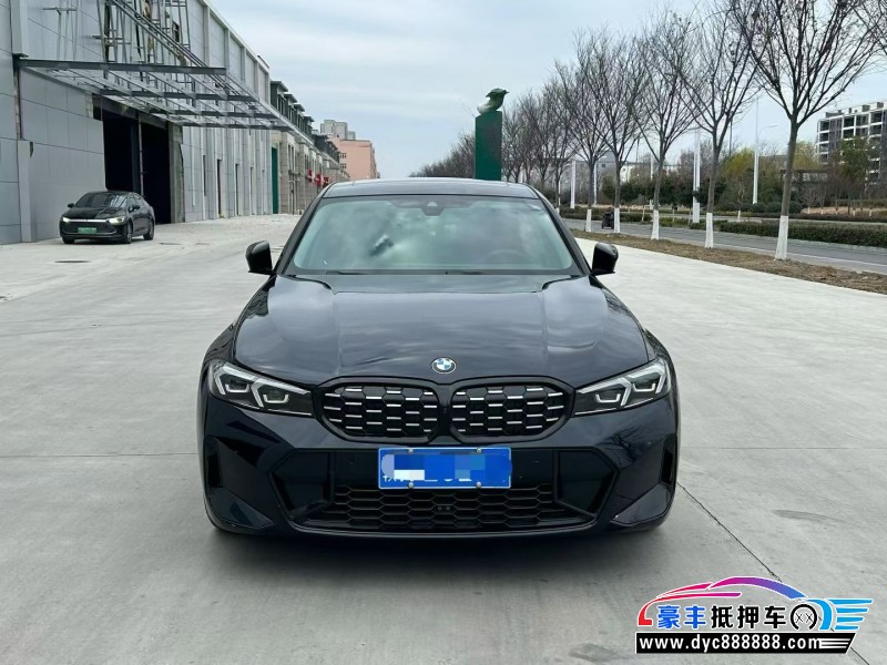抵押车出售24年宝马3系轿车