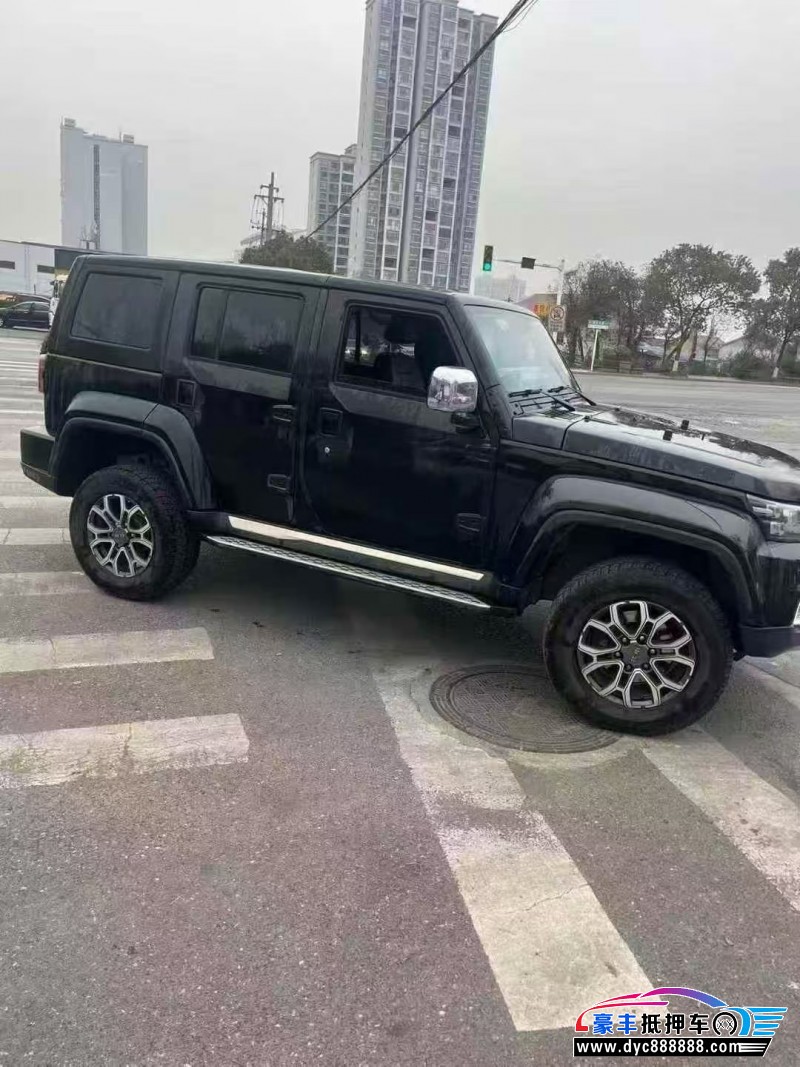 25年北京BJ40轿车抵押车出售