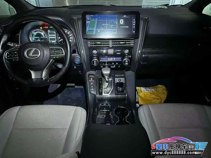 22年雷克萨斯lm轿车抵押车出售