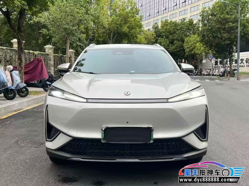 25年东风风神L7轿车抵押车出售