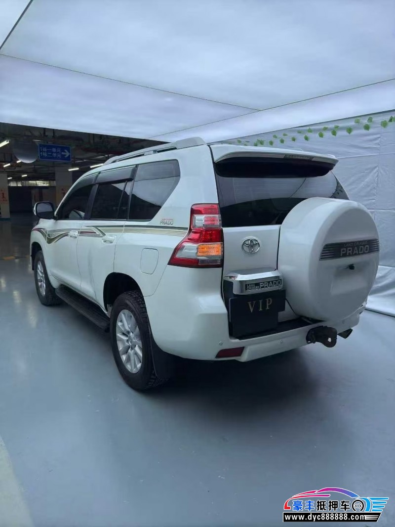 17年丰田普拉多（霸道）轿车抵押车出售