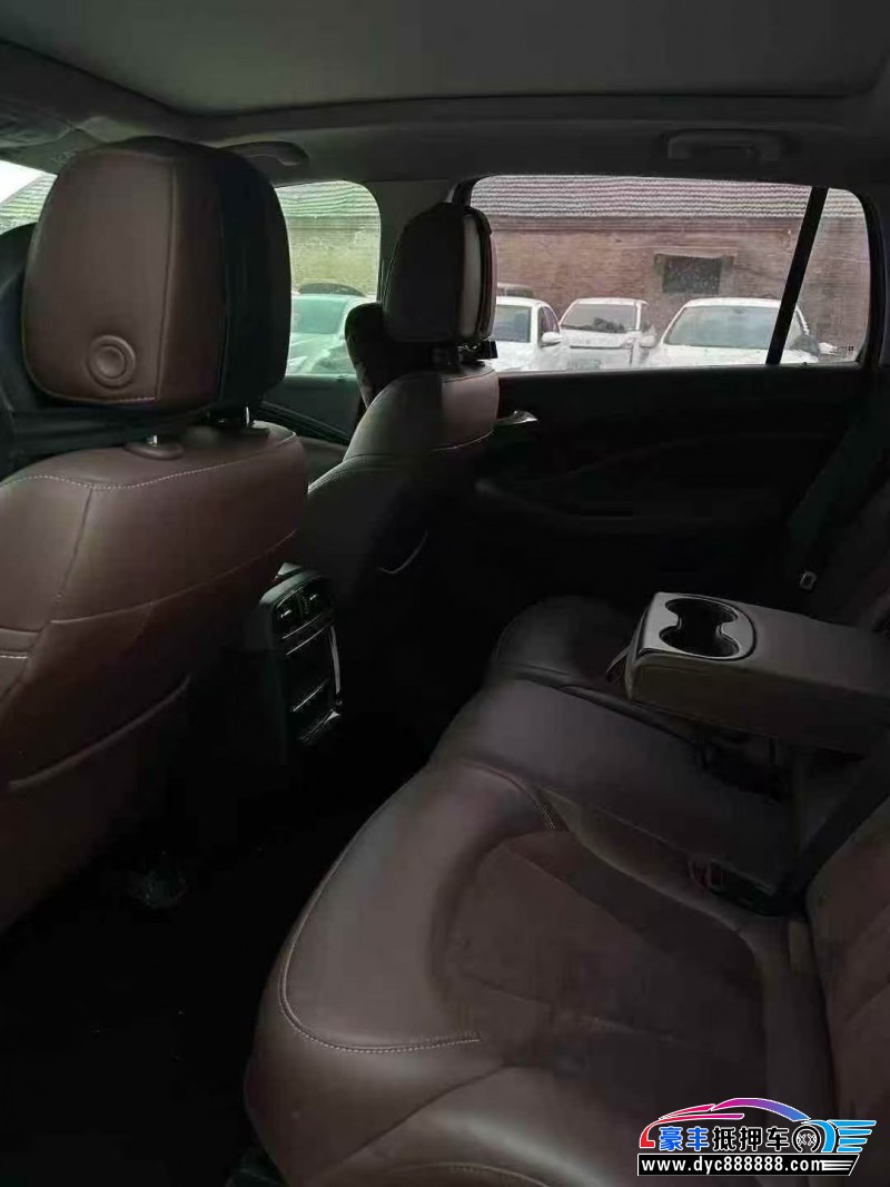 17年别克昂科威轿车抵押车出售