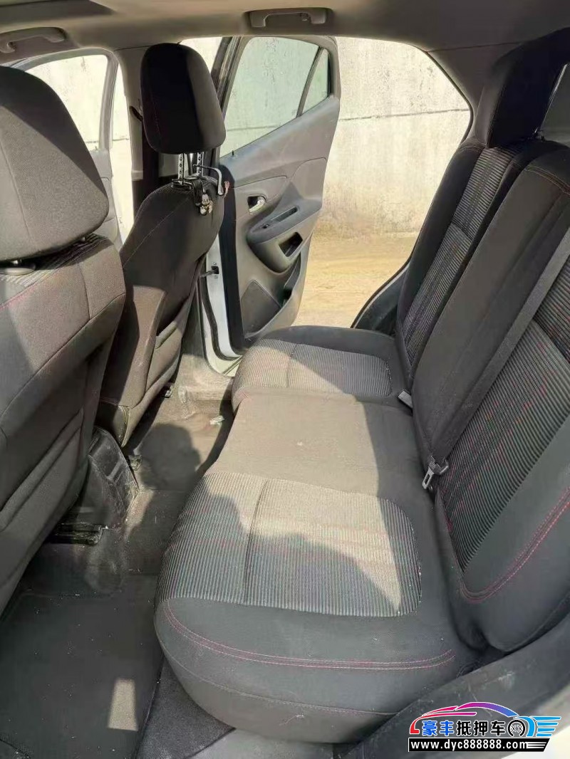 17年别克昂科拉轿车抵押车出售