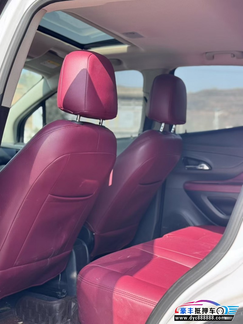 16年别克昂科拉轿车抵押车出售