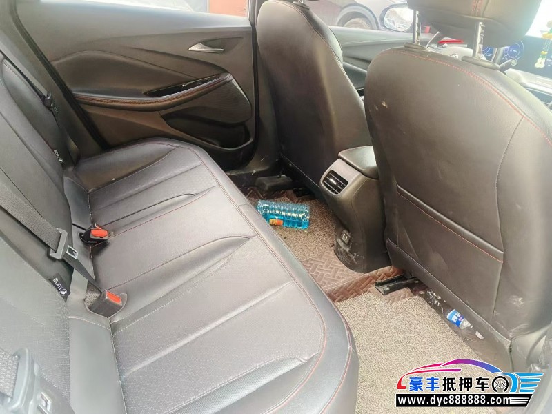 22年别克威朗轿车抵押车出售