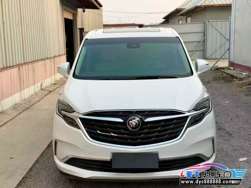 抵押车出售22年别克GL8轿车