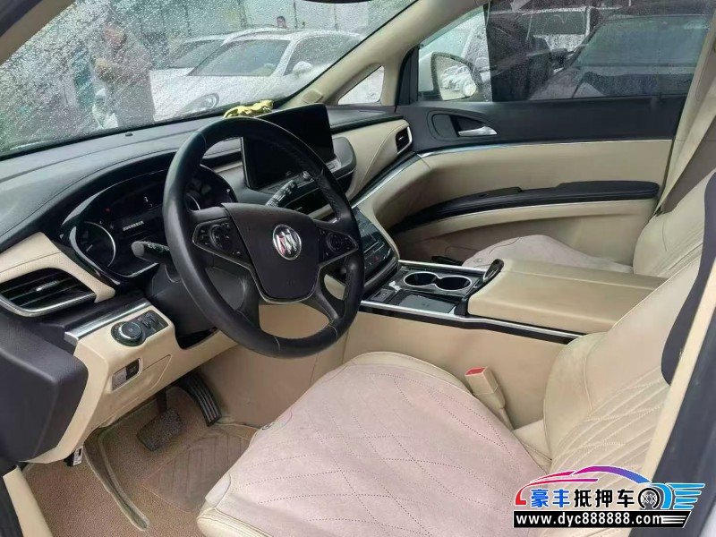 23年别克GL8轿车抵押车出售