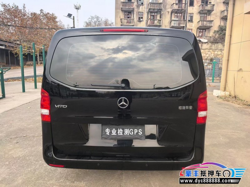 21年奔驰威霆MPV抵押车出售