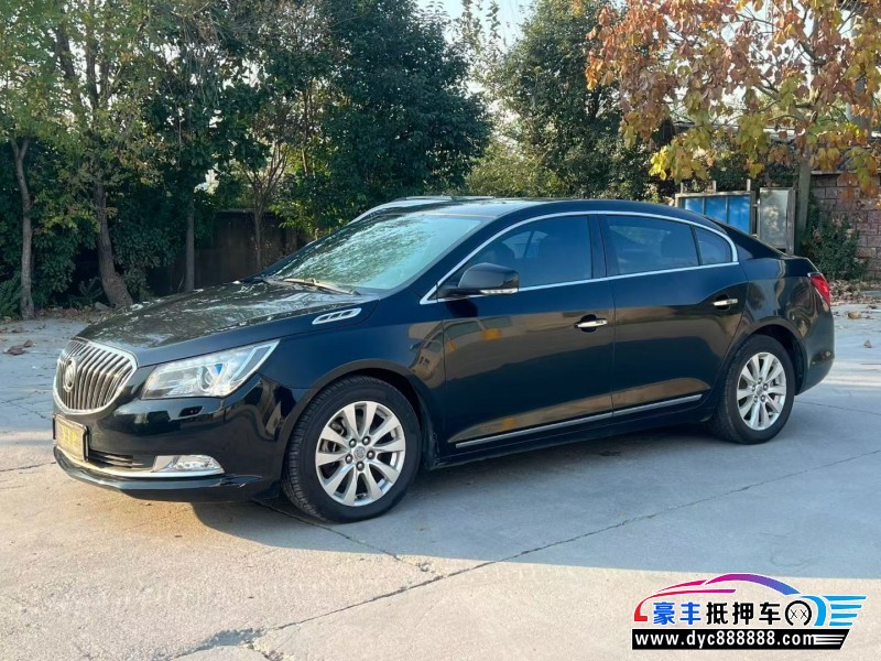 15年别克君越轿车抵押车出售