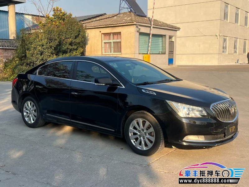 15年别克君越轿车抵押车出售