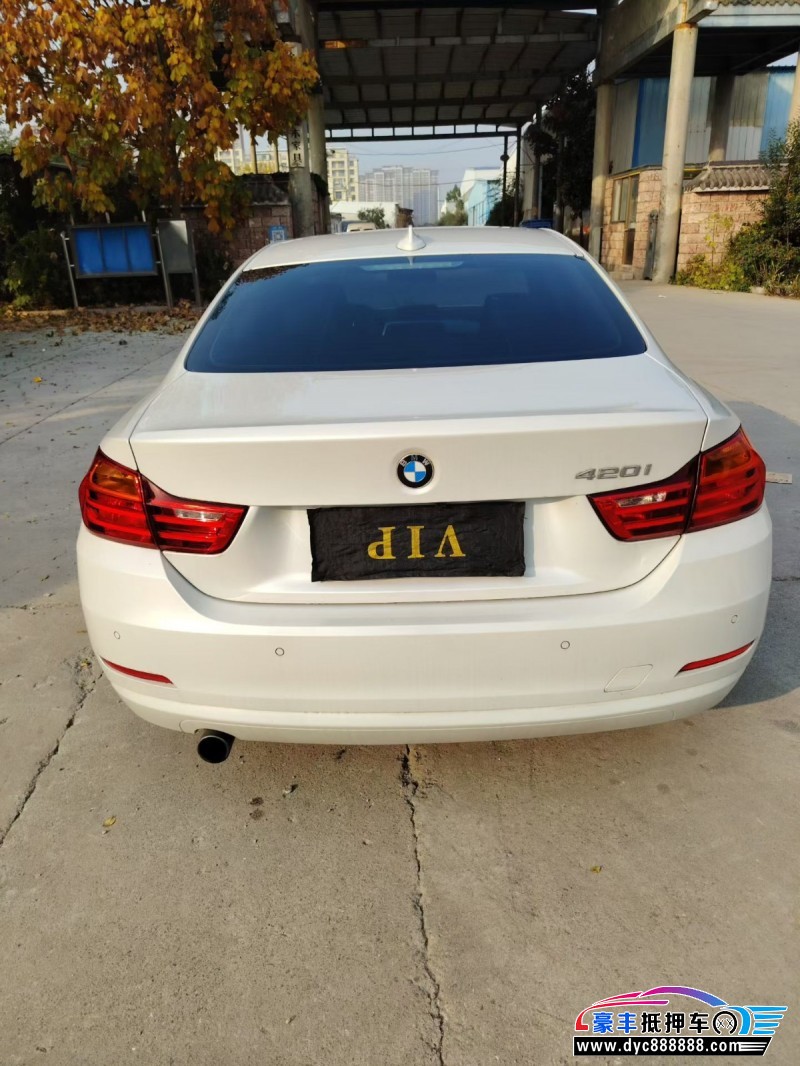 16年宝马4系轿车抵押车出售