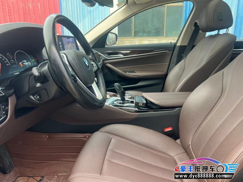 19年宝马5系轿车抵押车出售