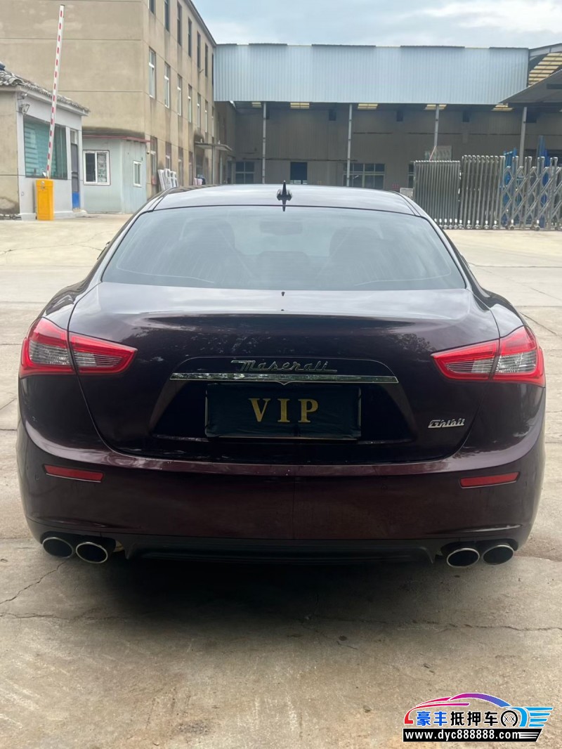 15年玛莎拉蒂Ghibli轿车抵押车出售