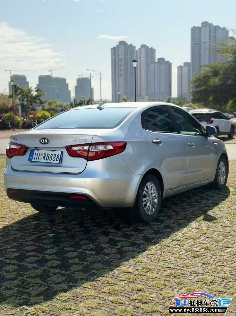 14年起亚K2轿车抵押车出售