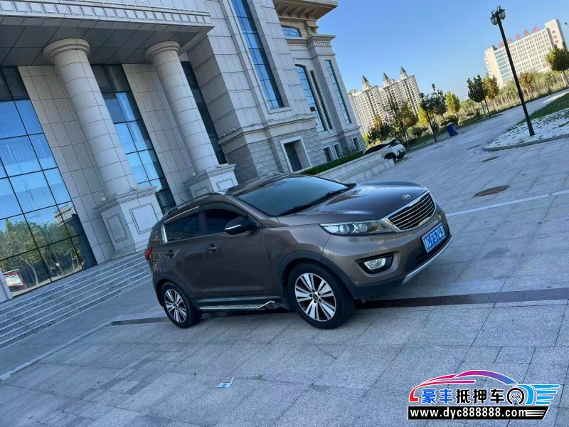 15年起亚智跑轿车抵押车出售