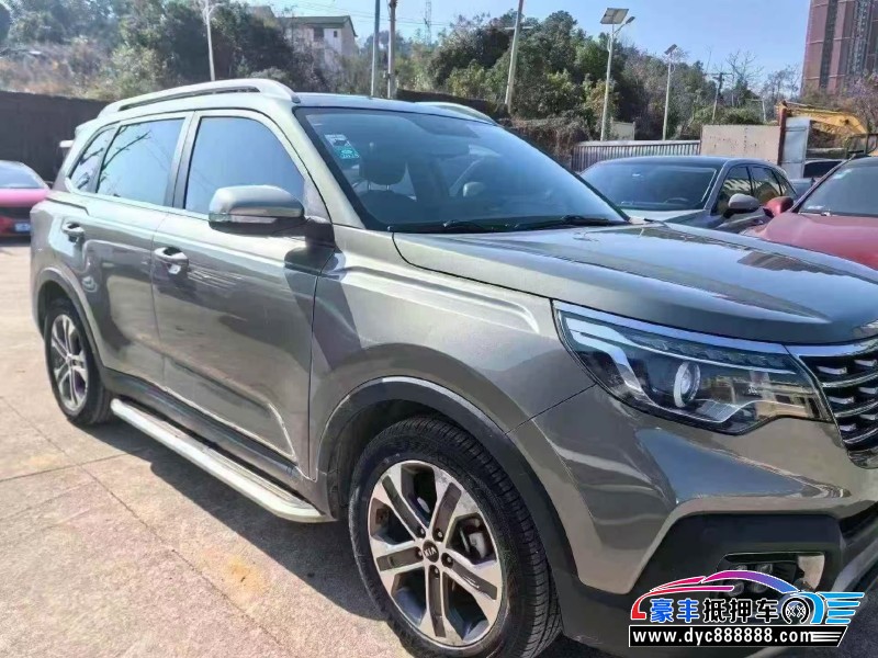 19年起亚智跑轿车抵押车出售