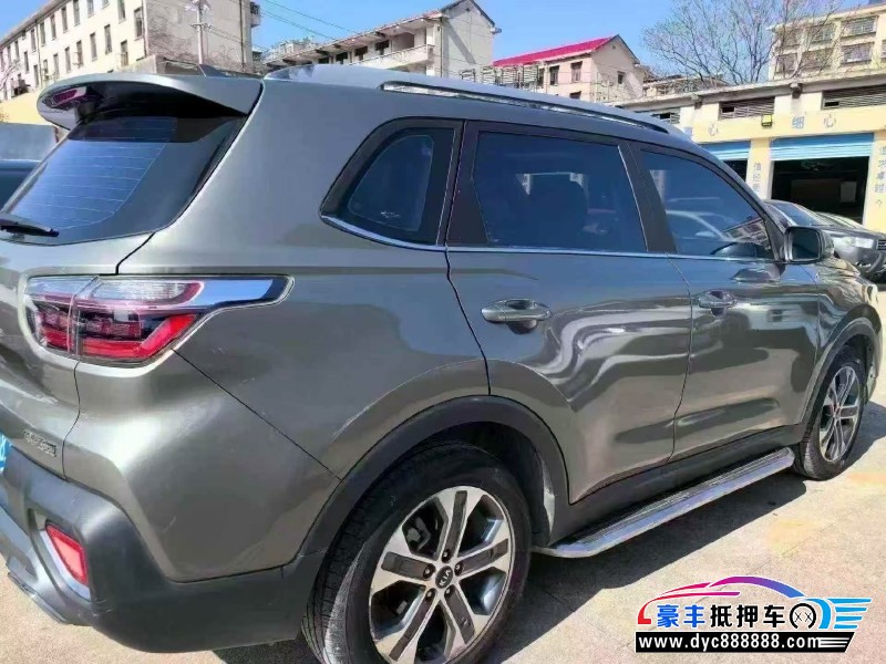 19年起亚智跑轿车抵押车出售