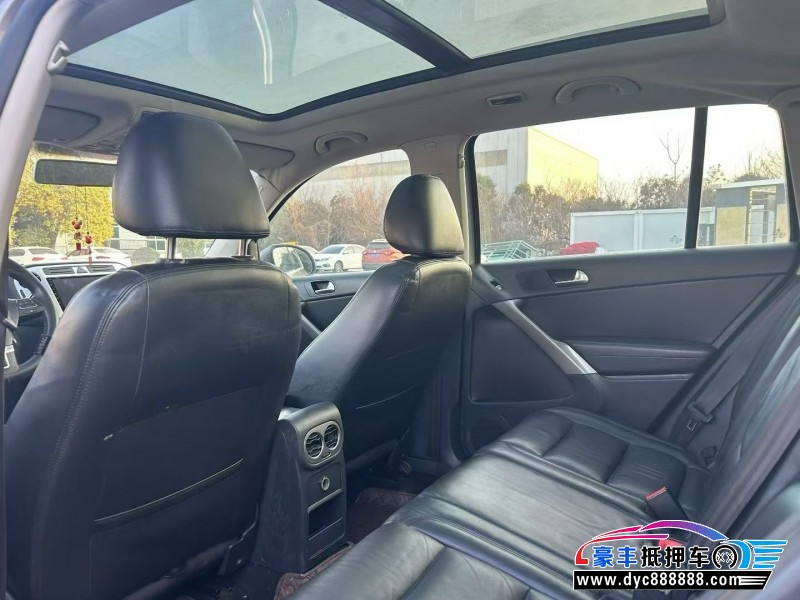 11年大众途观轿车抵押车出售