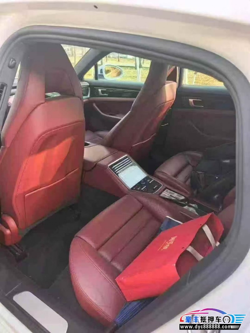 18年保时捷帕纳梅拉轿车抵押车出售