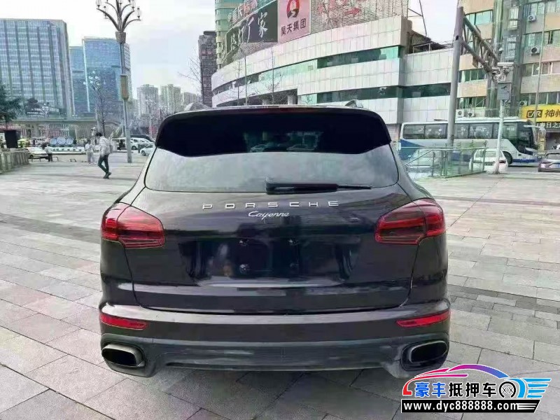 18年保时捷卡宴SUV抵押车出售