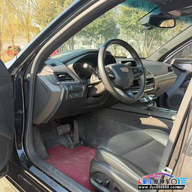 21年凯迪拉克CT4轿车抵押车出售