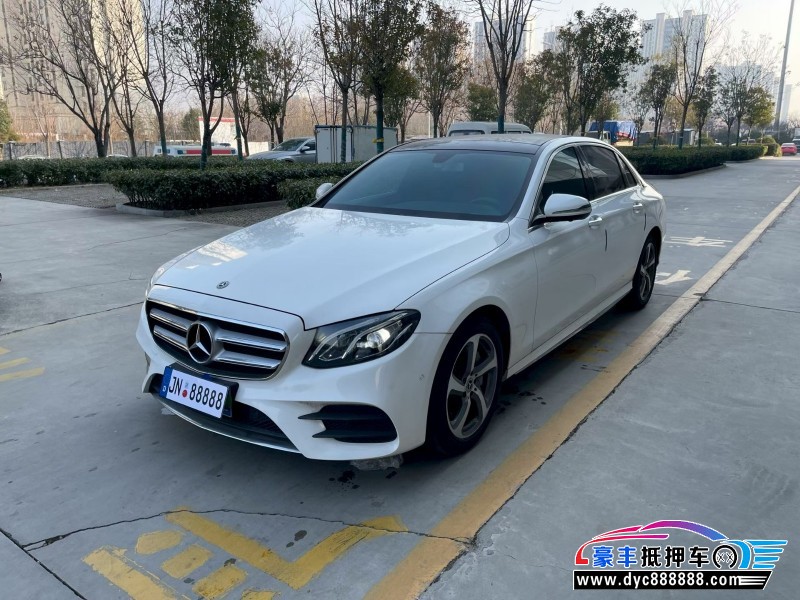 19年奔驰E轿车抵押车出售
