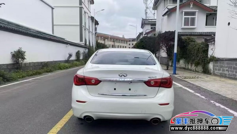 16年英菲尼迪Q50L轿车抵押车出售