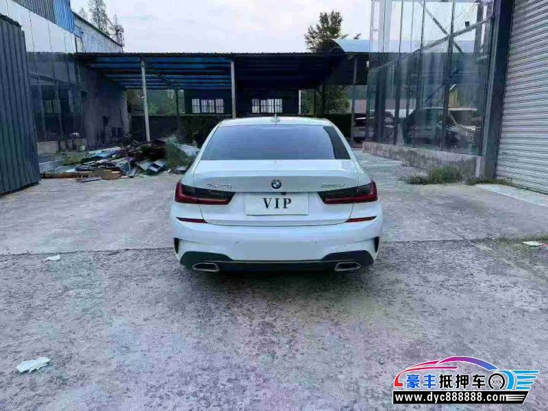 22年宝马3系轿车抵押车出售