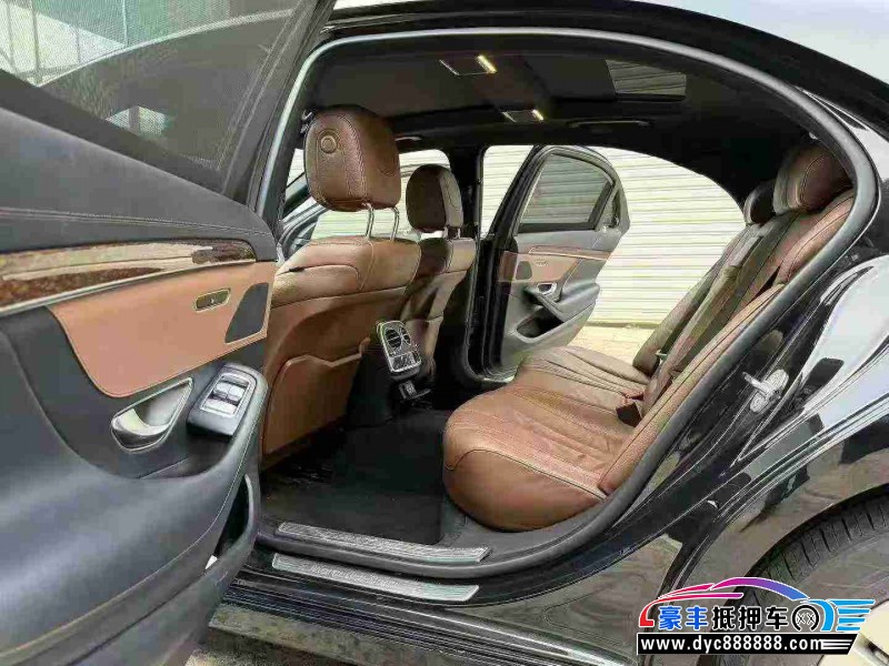 19年奔驰S轿车抵押车出售