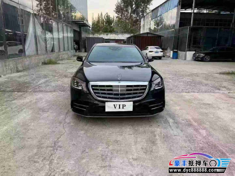 抵押车出售19年奔驰S轿车