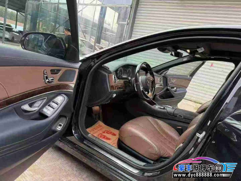 19年奔驰S轿车抵押车出售