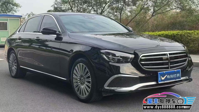 22年奔驰E轿车抵押车出售