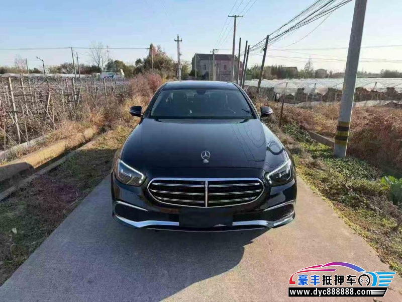 22年奔驰E轿车抵押车出售