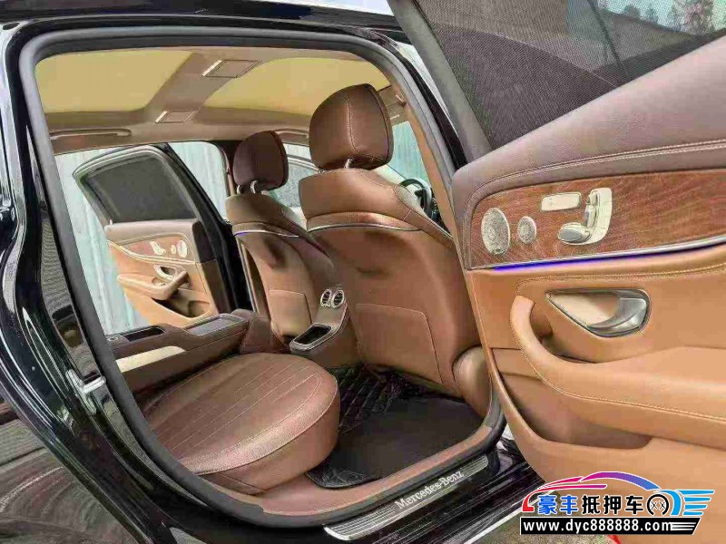 23年奔驰E轿车抵押车出售