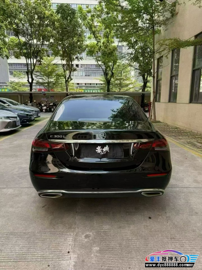23年奔驰E轿车抵押车出售