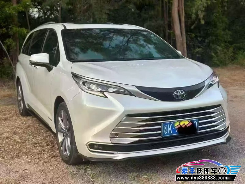 23年丰田塞纳轿车抵押车出售