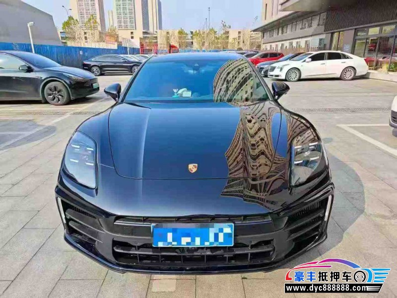 抵押车出售24年保时捷帕纳梅拉轿车